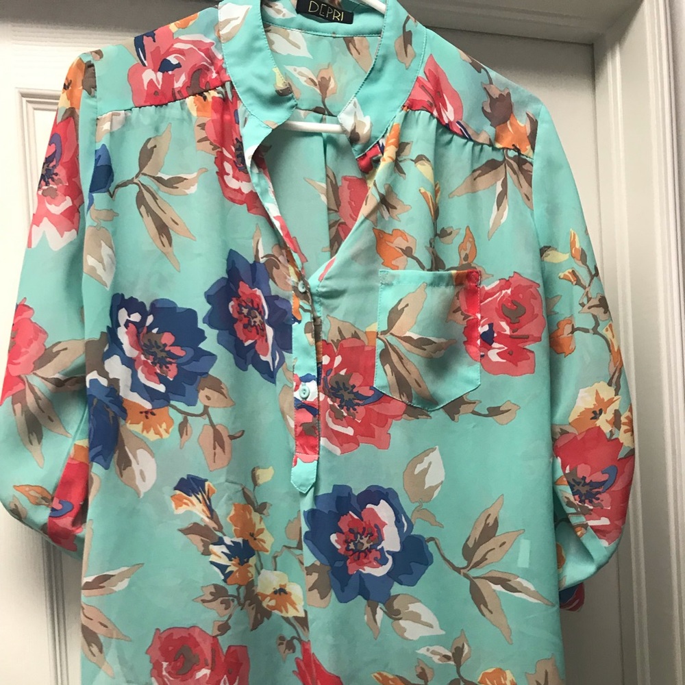 Floral blouse, size large
